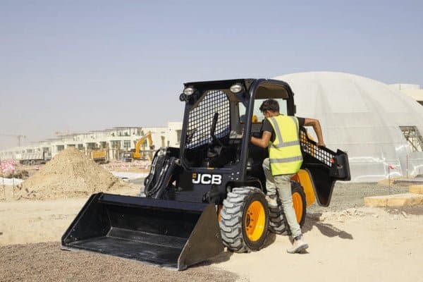 JCB-135-Skid-Steer-Loader-Mini-Skid-Steer-Compact-Skid-Steer-Sales