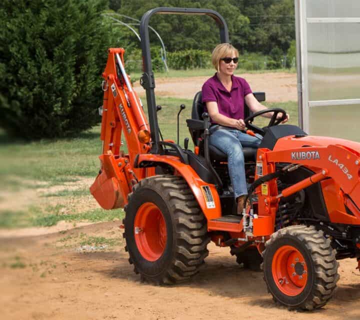 Kubota B2301:B2601 Series Tractors