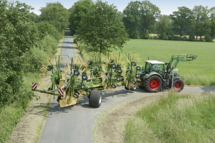 Krone Trailed Rotary Rakes