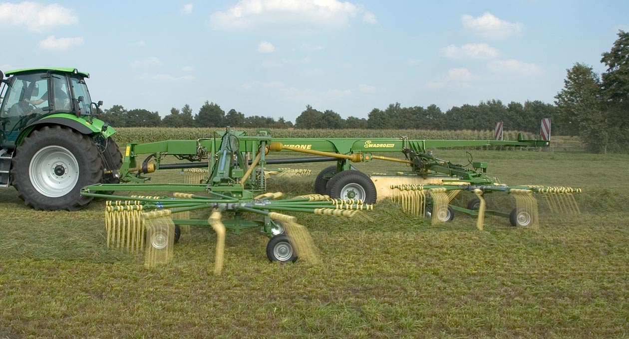 Krone Four Rotor Centre Delivery Rakes