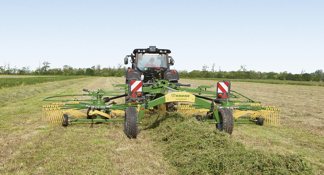Krone Twin Rotor Centre Delivery Rakes