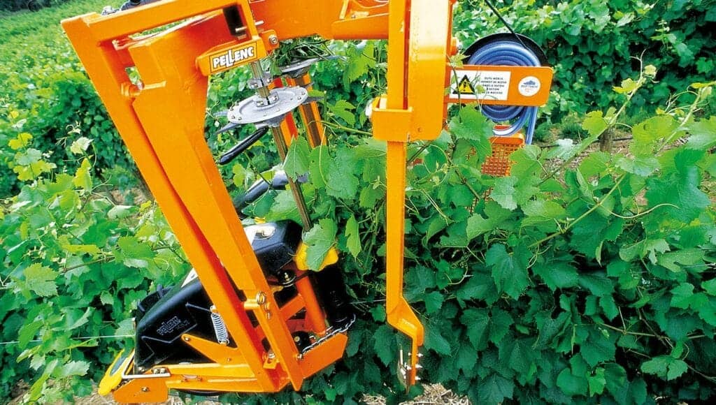 wire lifting vineyard equipment for sale