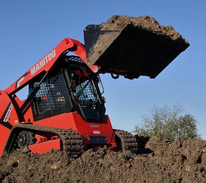 2 xManitou 1050RT on Plant Trailer available soon………… · Engine: 34.2 hp (25.5 kW) Yanmar diesel engine · Rated Operating Capacity: 476 kg (at 35% tipping load) · Operating Weight: Approximately 2.14 tonnes · Max Lift Height (Hinge Pin): 2.77 meters (109 inches) · Width: 1.29 meters · Standard Hydraulic Flow: 55 LPM